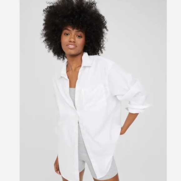 AERIE OFFLINE WOMENS WHITE GOOD DAY BUTTON DOWN SHIRT TOP OVERSIZED LARGE - Picture 1 of 4